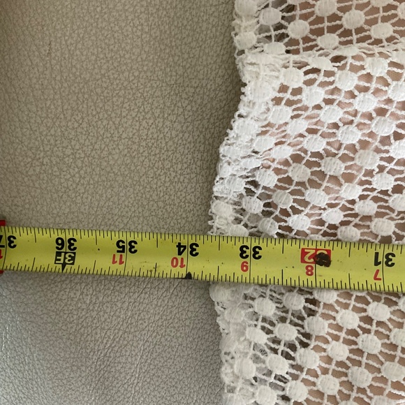 Lulu’s White Crocheted Eyelet Dress With Beige/Nude Lining - Size M - Picture 12 of 12